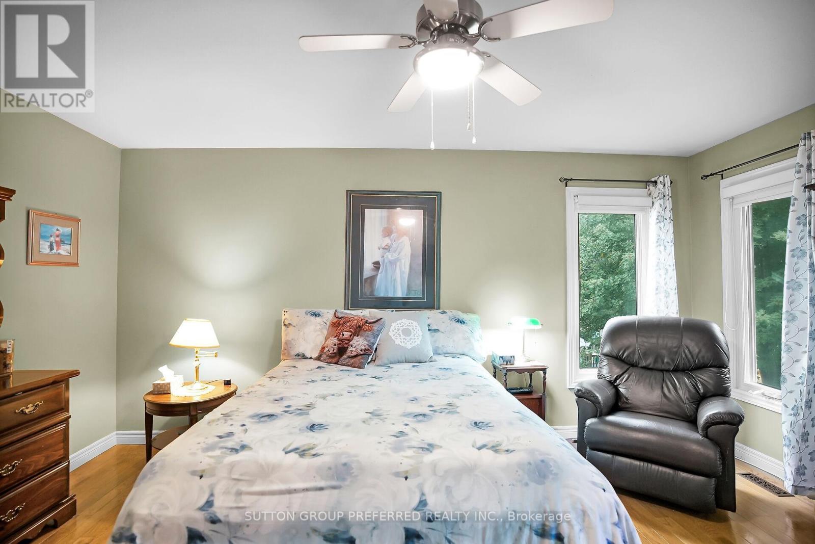 250 Kettle Creek Drive, Central Elgin, Ontario  N0L 1B0 - Photo 22 - X12425792