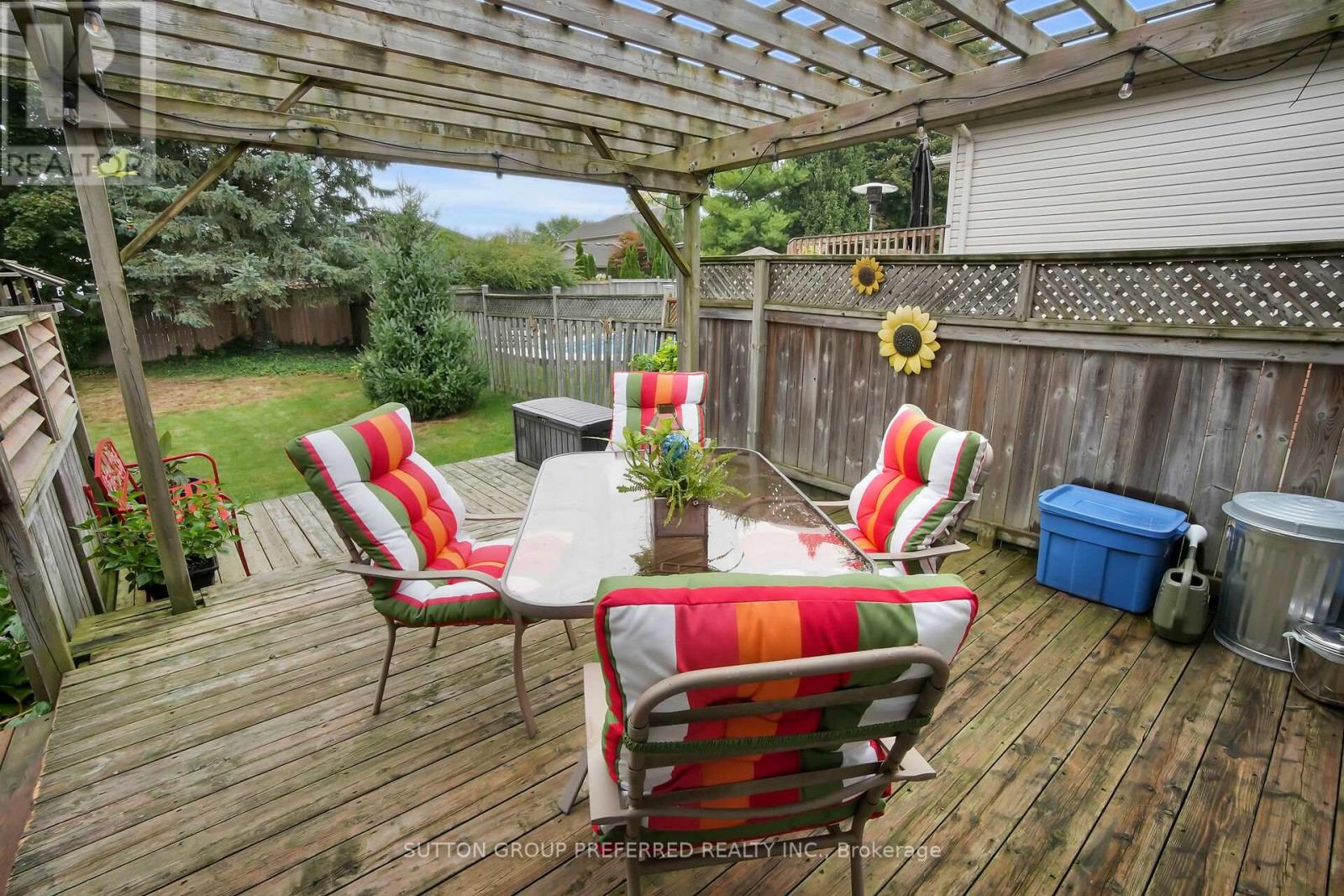 250 Kettle Creek Drive, Central Elgin, Ontario  N0L 1B0 - Photo 31 - X12425792