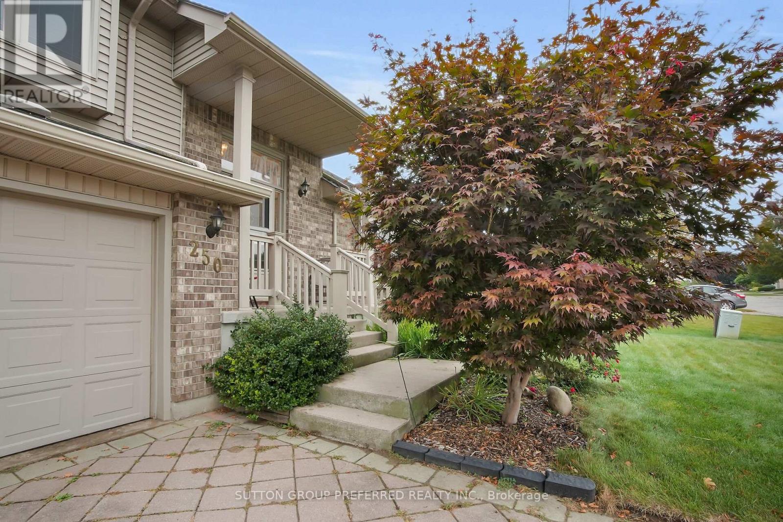 250 Kettle Creek Drive, Central Elgin, Ontario  N0L 1B0 - Photo 4 - X12425792