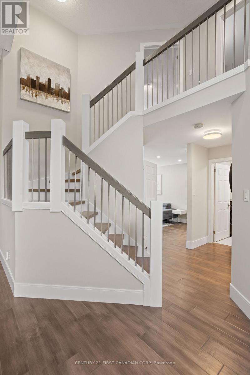 1075 Blackmaple Court, London East, Ontario  N5Y 5P9 - Photo 7 - X12425798