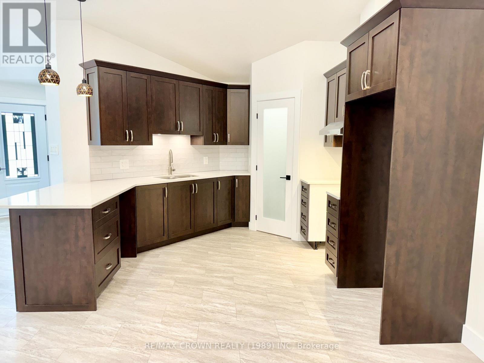 18 Golf Street, Kapuskasing, Ontario  P5N 3J6 - Photo 12 - T12425667