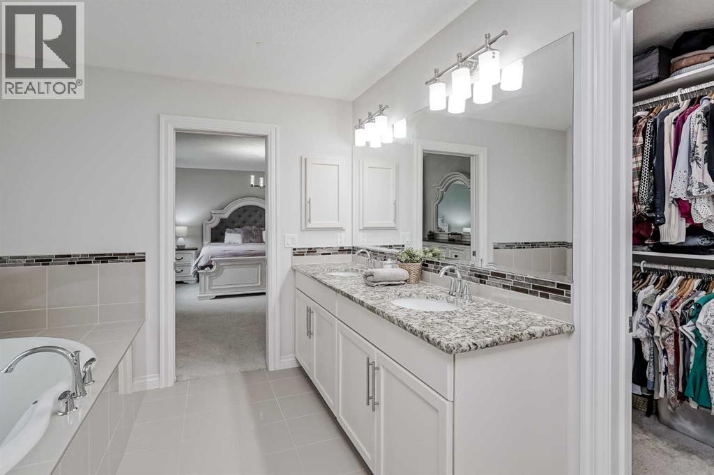 310 Mahogany Manor Se, Calgary, Alberta  T3M 1X4 - Photo 23 - A2255564