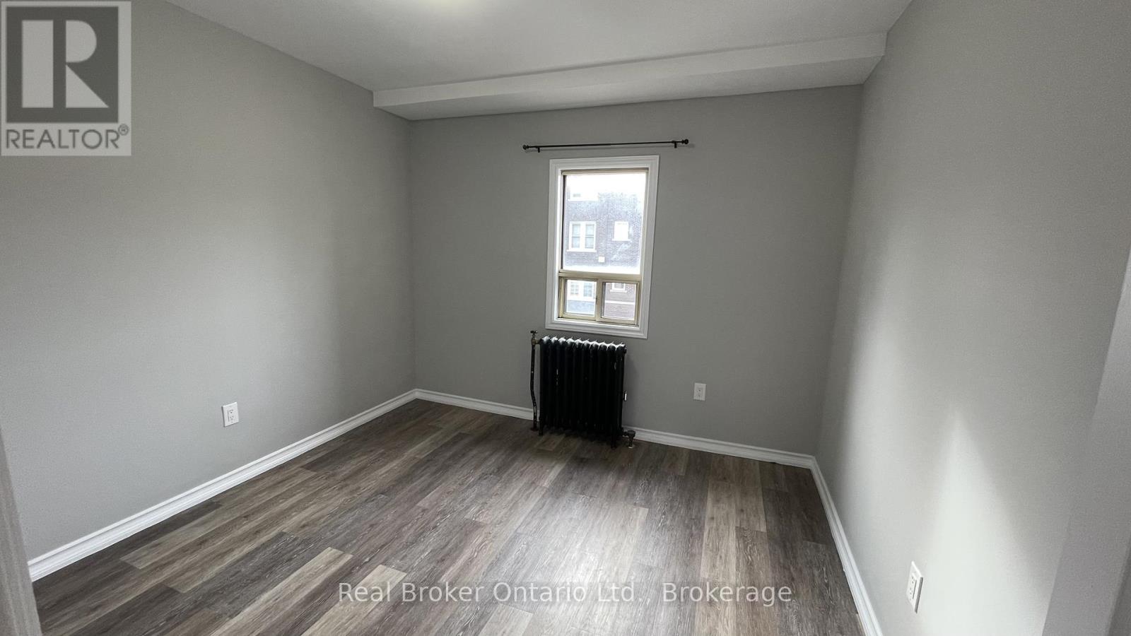 468-476 Main Street E, Hamilton, Ontario  L8N 1K6 - Photo 12 - X12425692