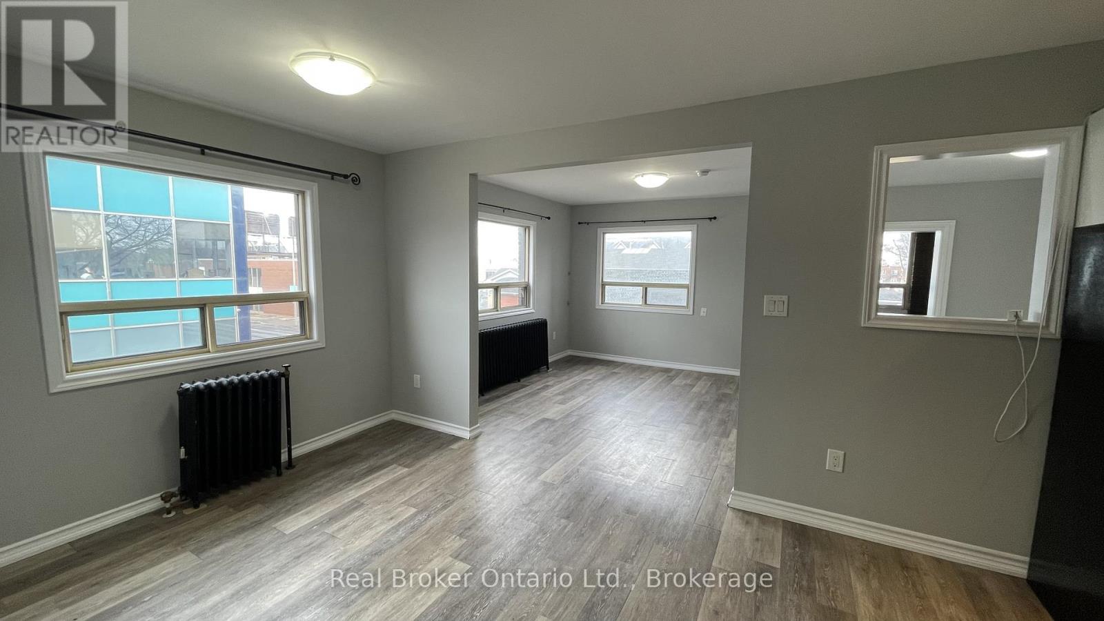 468-476 Main Street E, Hamilton, Ontario  L8N 1K6 - Photo 16 - X12425692