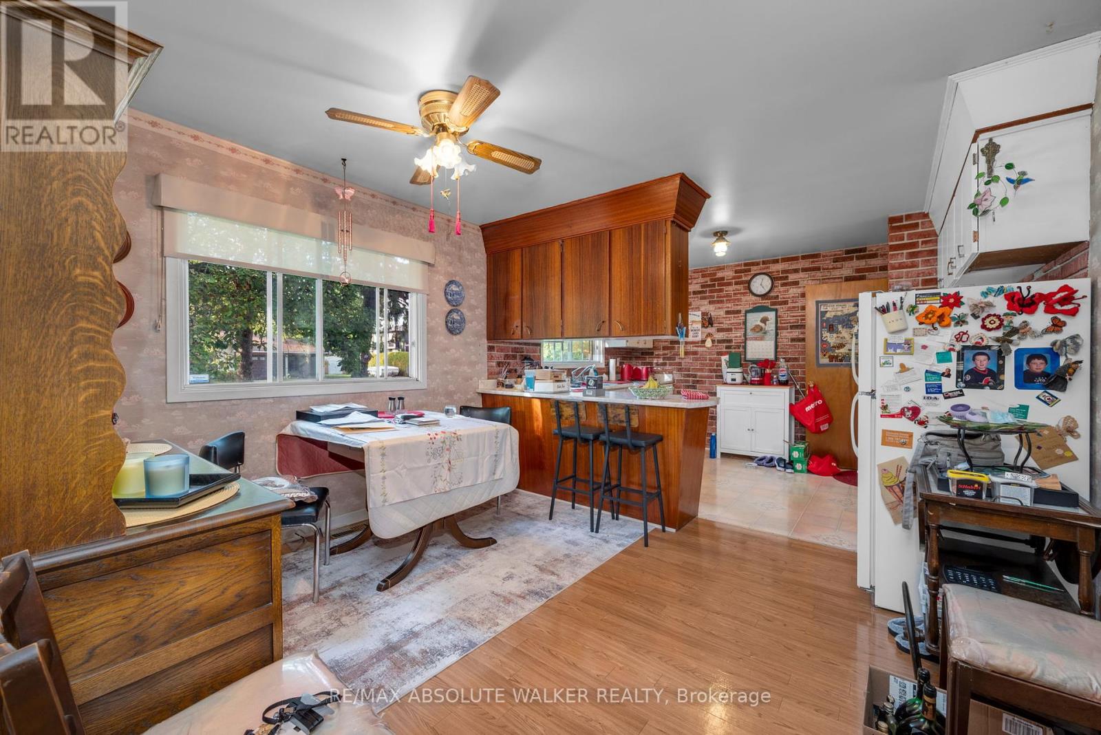 16 Beverly Street, Ottawa, Ontario  K2S 0S4 - Photo 10 - X12425665