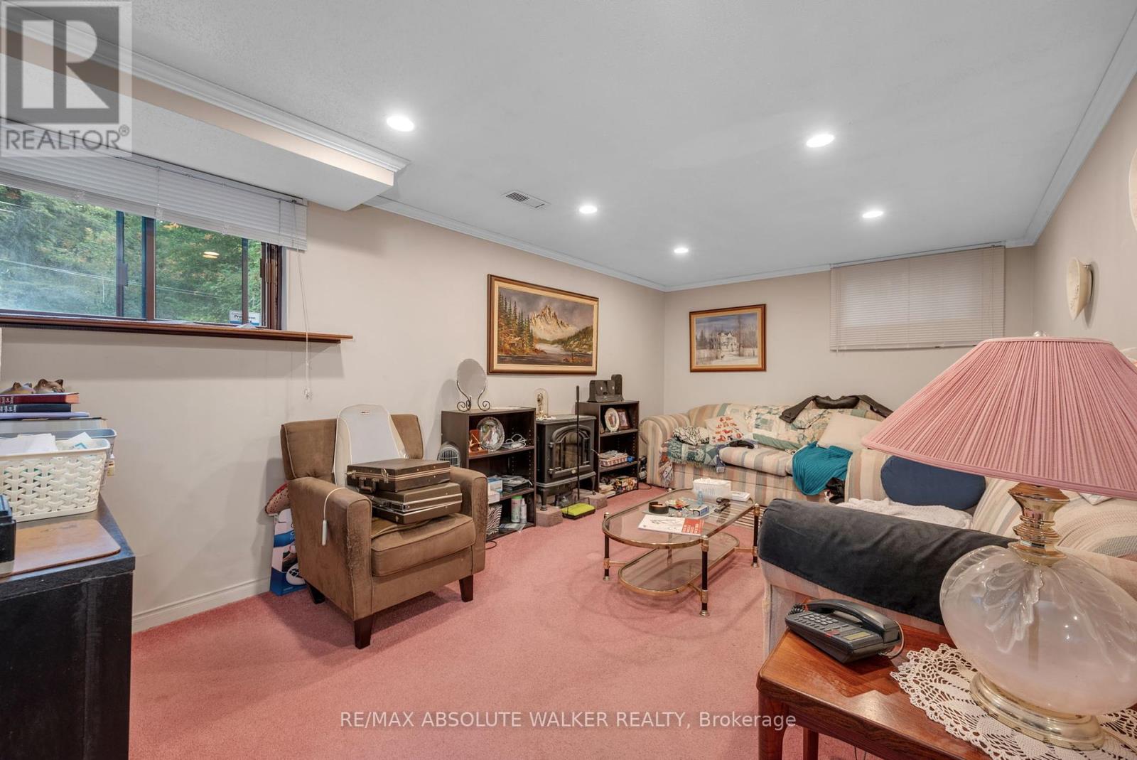 16 Beverly Street, Ottawa, Ontario  K2S 0S4 - Photo 20 - X12425665