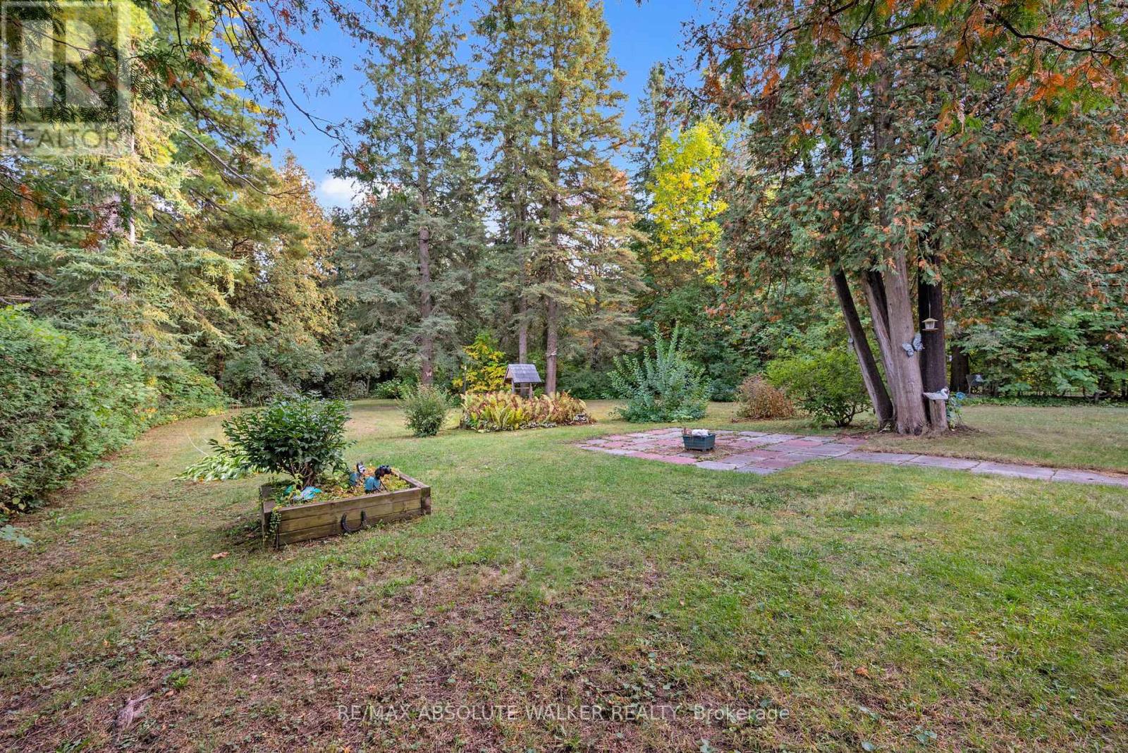 16 Beverly Street, Ottawa, Ontario  K2S 0S4 - Photo 35 - X12425665
