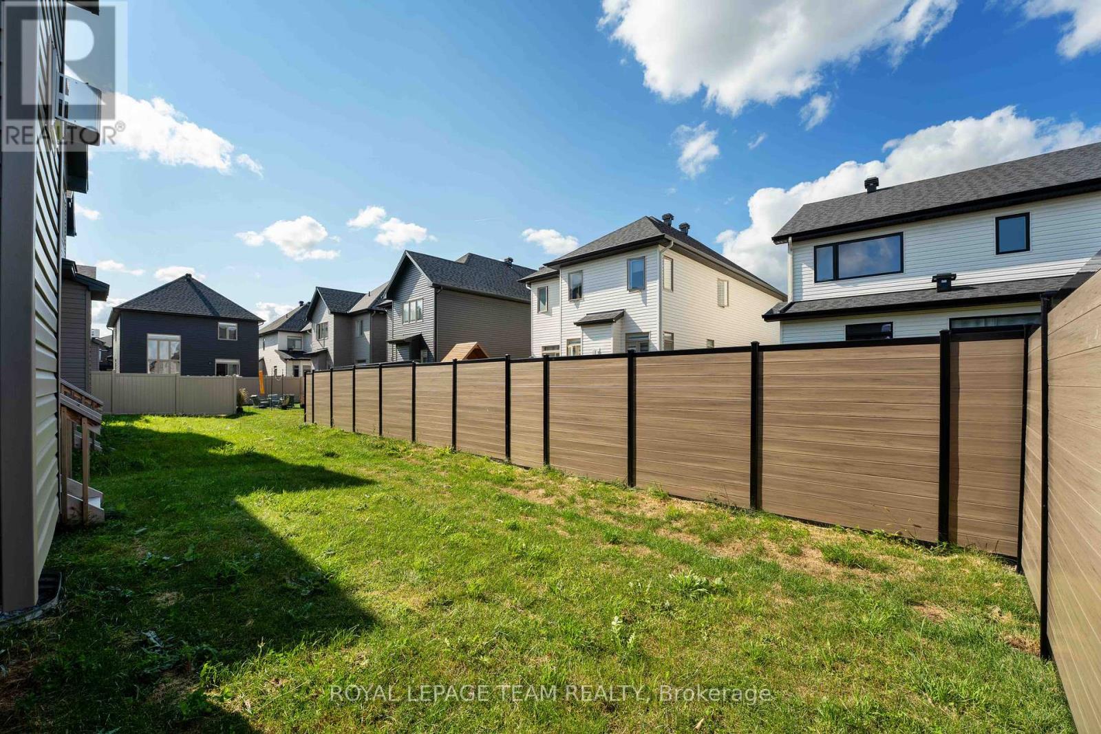 27 Peony Lane, Ottawa, Ontario  K4M 0M3 - Photo 47 - X12425680