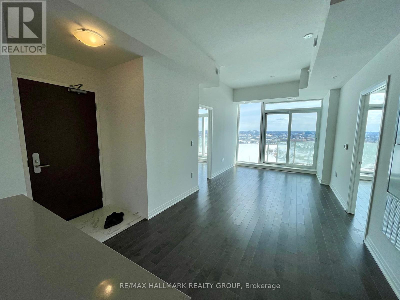 2406 - 805 Carling Avenue, Ottawa, Ontario  K1S 5W9 - Photo 6 - X12425743