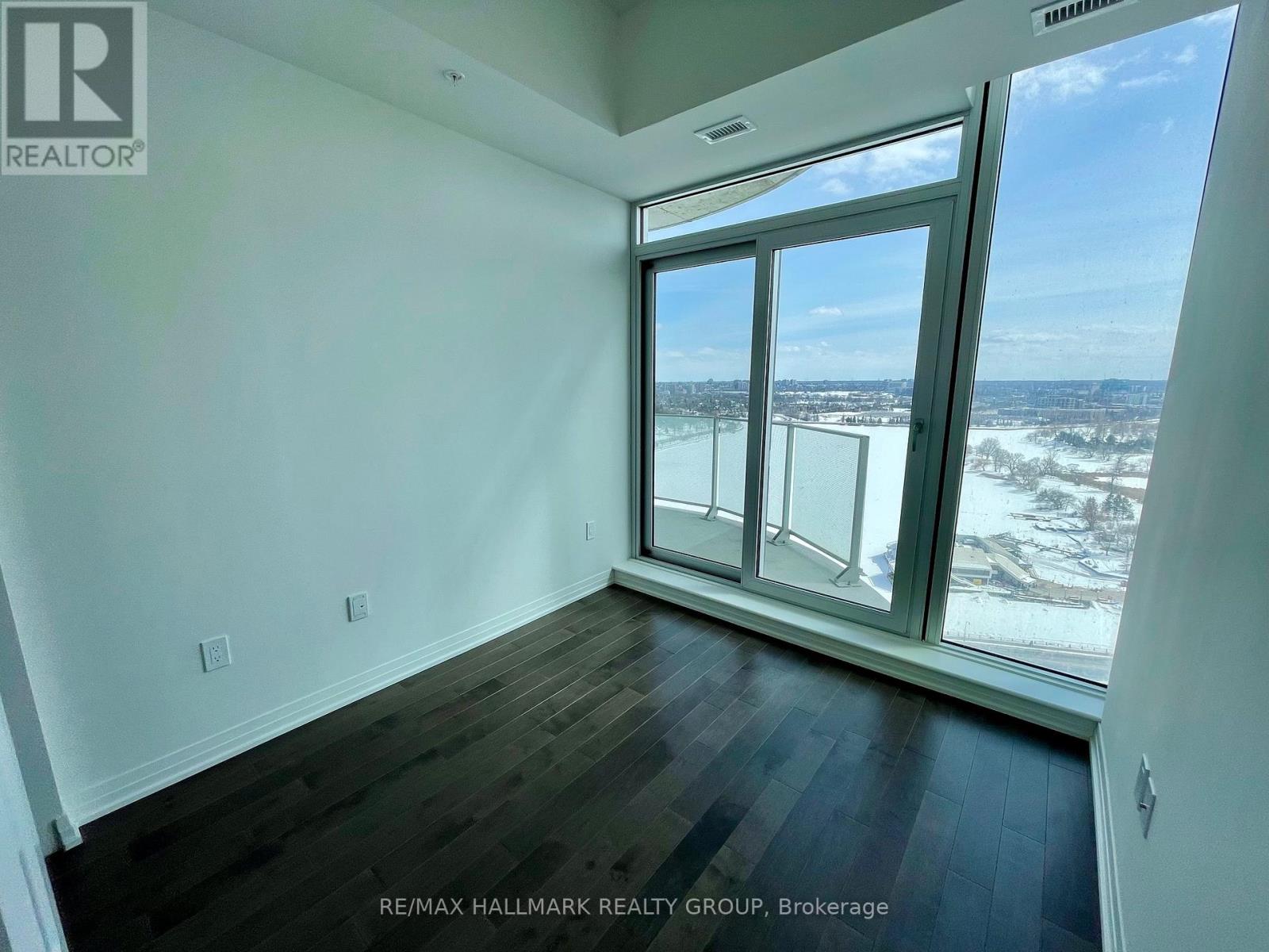 2406 - 805 Carling Avenue, Ottawa, Ontario  K1S 5W9 - Photo 8 - X12425743