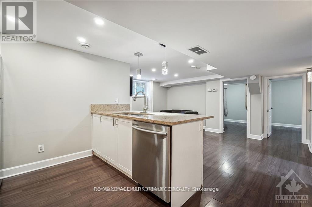 B - 1185 Woodside Drive, Ottawa, Ontario  K2C 2G7 - Photo 16 - X12425766