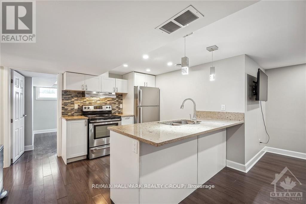 B - 1185 Woodside Drive, Ottawa, Ontario  K2C 2G7 - Photo 17 - X12425766