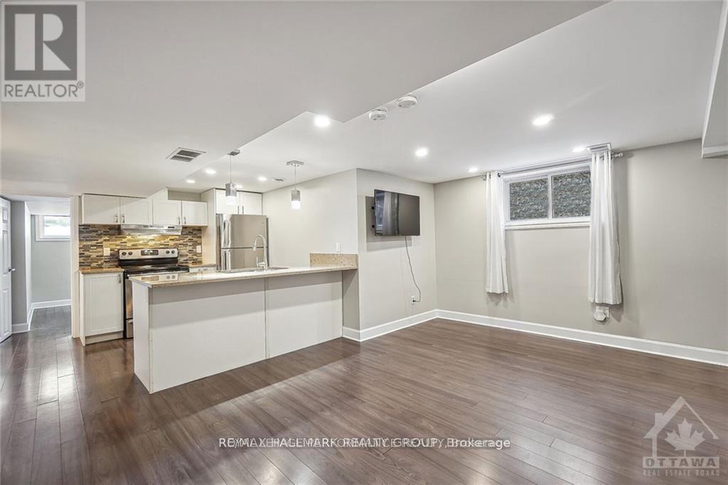 B - 1185 Woodside Drive, Ottawa, Ontario  K2C 2G7 - Photo 18 - X12425766