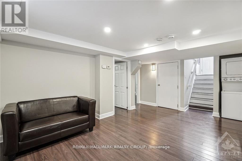 B - 1185 Woodside Drive, Ottawa, Ontario  K2C 2G7 - Photo 19 - X12425766
