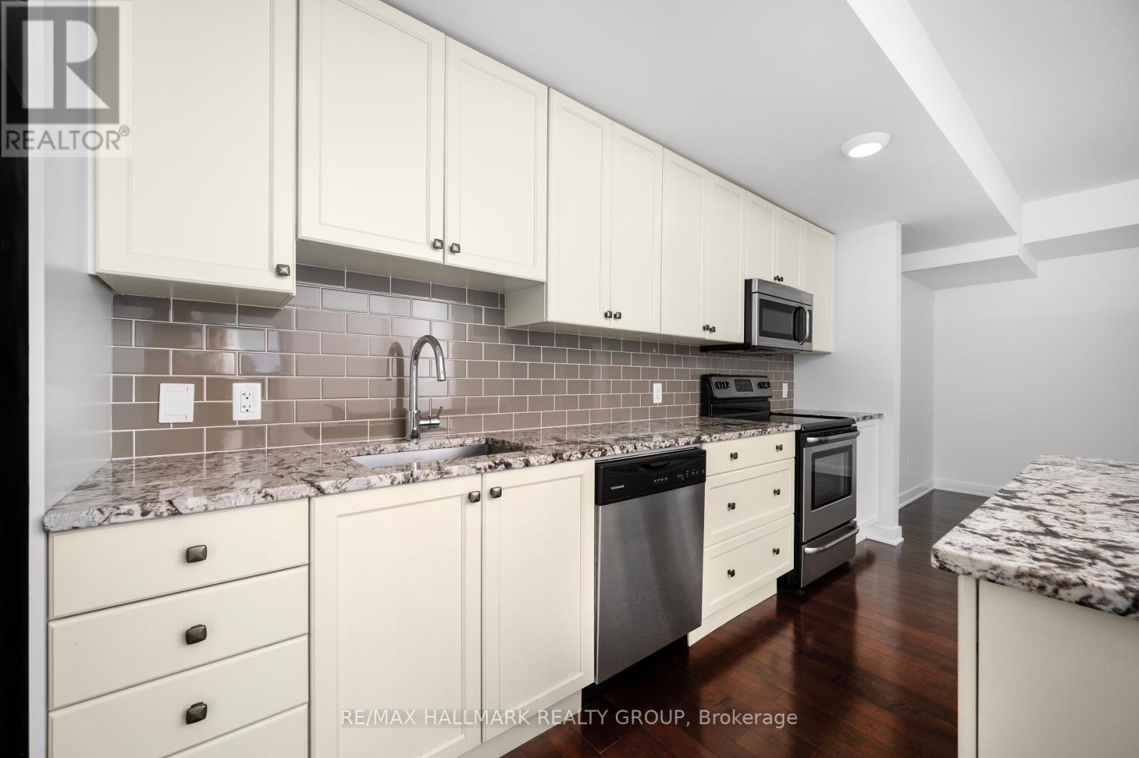 1904 - 179 Metcalfe Street, Ottawa, Ontario  K2P 1P7 - Photo 12 - X12425768
