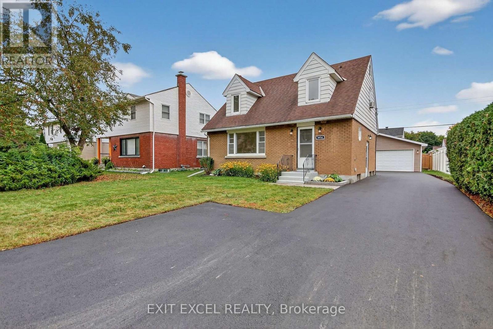 1456 LAROSE AVENUE, ottawa, Ontario