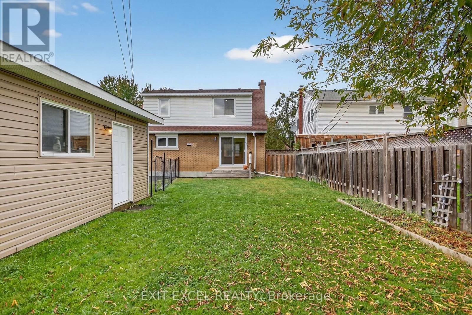 1456 Larose Avenue, Ottawa, Ontario  K1Z 7X8 - Photo 33 - X12425800