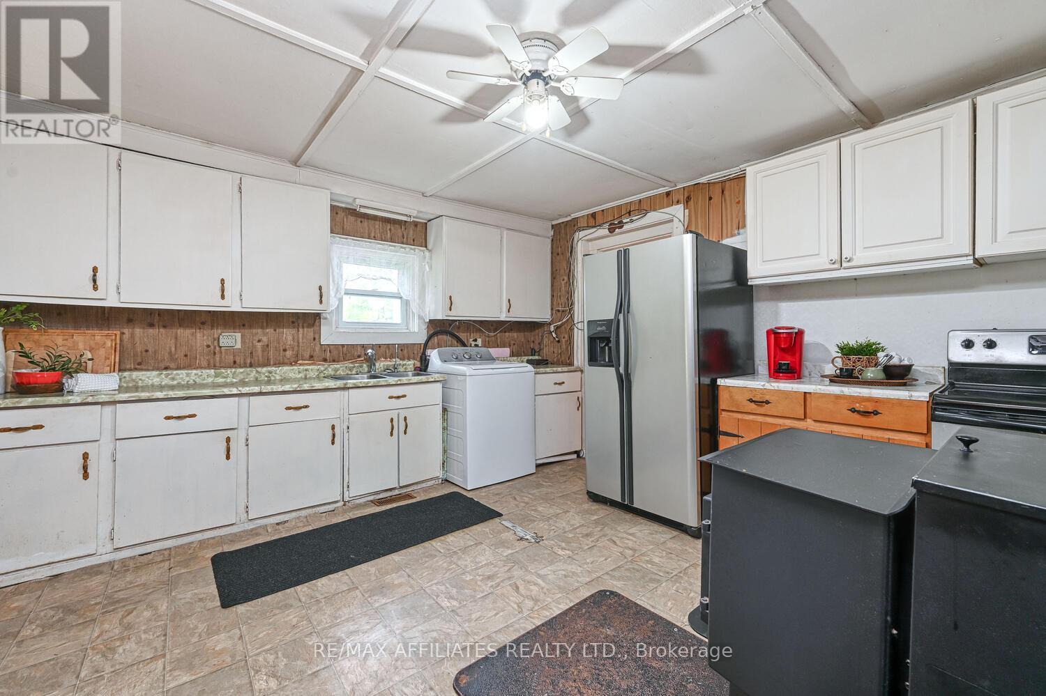 2403 Nolans Road, Montague, Ontario  K7A 4S6 - Photo 17 - X12425823