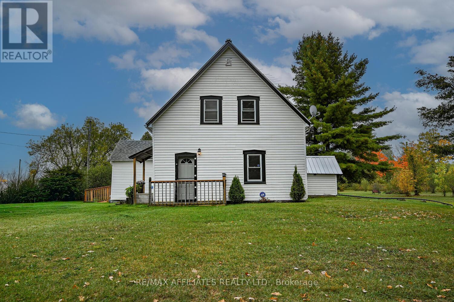 2403 Nolans Road, Montague, Ontario  K7A 4S6 - Photo 3 - X12425823