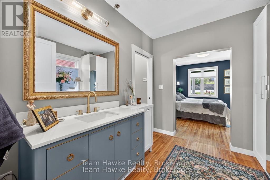 19 Water Street, Penetanguishene, Ontario  L9M 1M8 - Photo 28 - S12425708