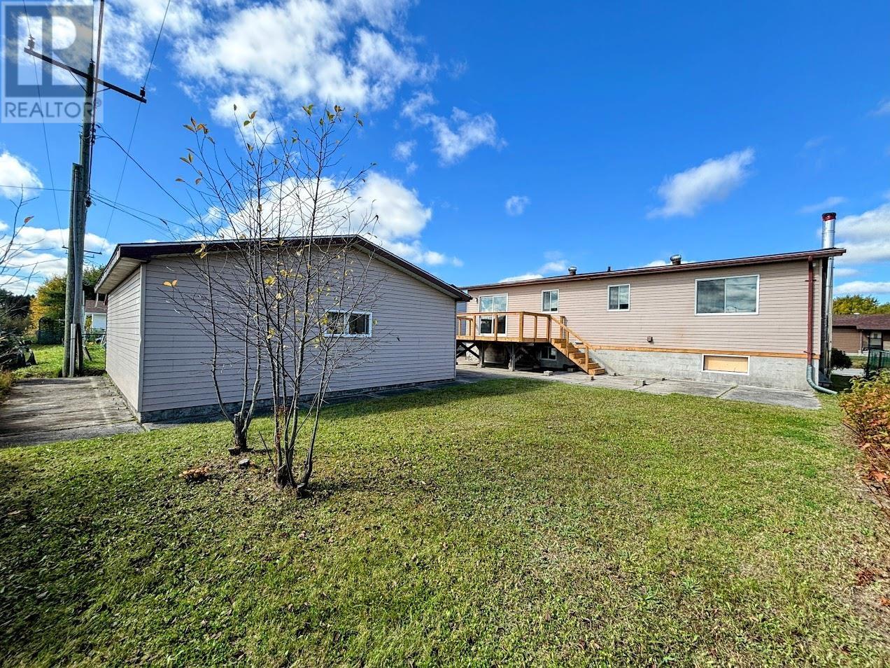 8 Otter Ave, Manitouwadge, Ontario  P0T 2C0 - Photo 26 - TB253052