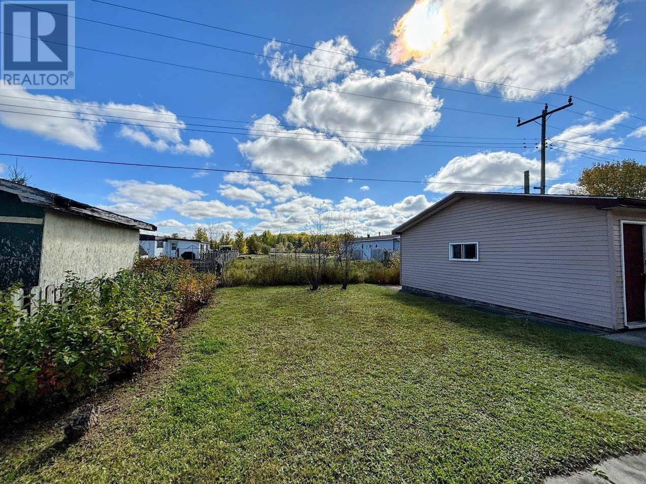 8 Otter Ave, Manitouwadge, Ontario  P0T 2C0 - Photo 27 - TB253052