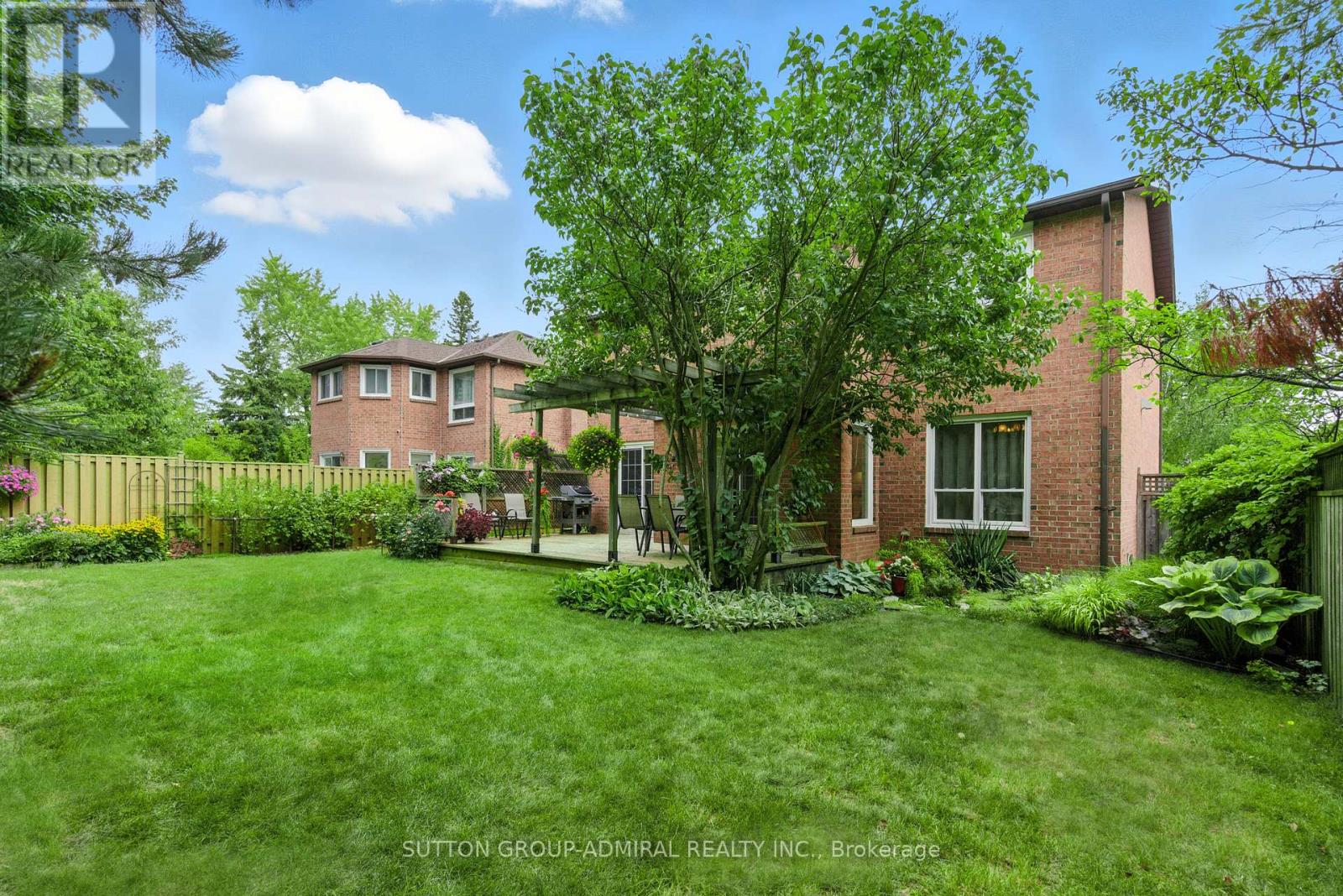4 Mair Court, Richmond Hill, Ontario  L4C 7S1 - Photo 35 - N12425558