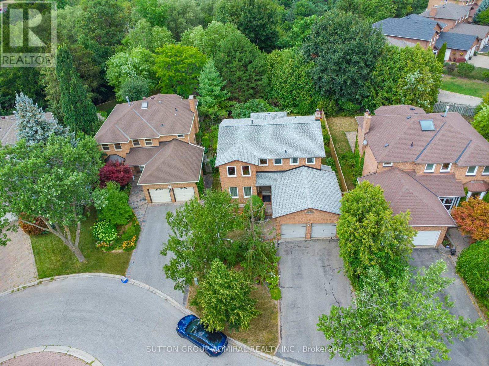 4 Mair Court, Richmond Hill, Ontario  L4C 7S1 - Photo 38 - N12425558