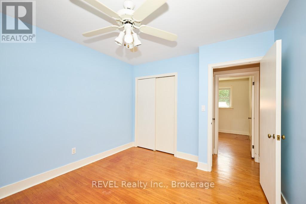 8 Harbour Road, St. Catharines, Ontario  L2N 2R7 - Photo 11 - X12425644