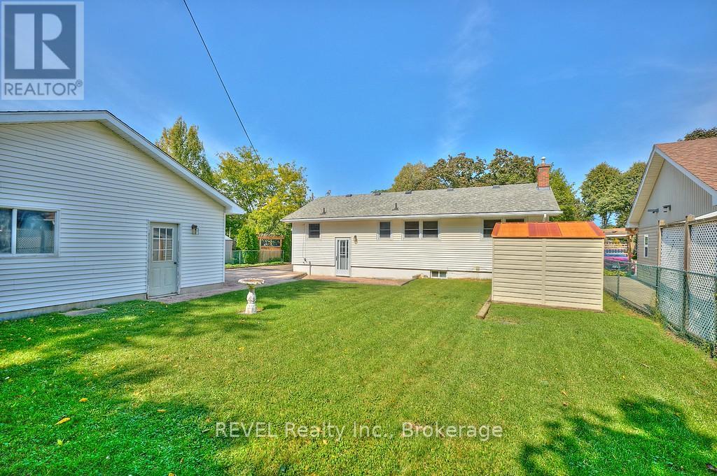 8 Harbour Road, St. Catharines, Ontario  L2N 2R7 - Photo 24 - X12425644
