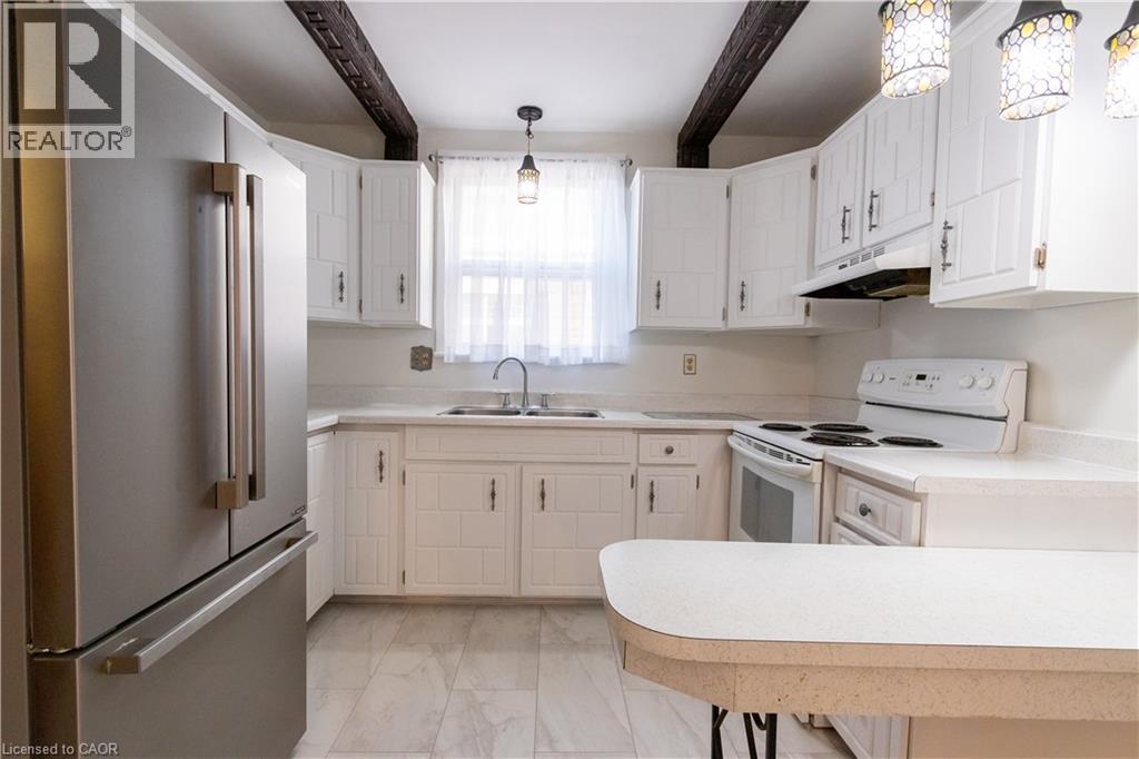 186 Huxley Avenue S, Hamilton, Ontario  L8K 2R3 - Photo 4 - 40768277
