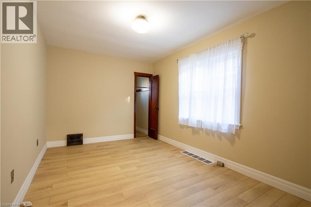 186 Huxley Avenue S, Hamilton, Ontario  L8K 2R3 - Photo 12 - 40768277