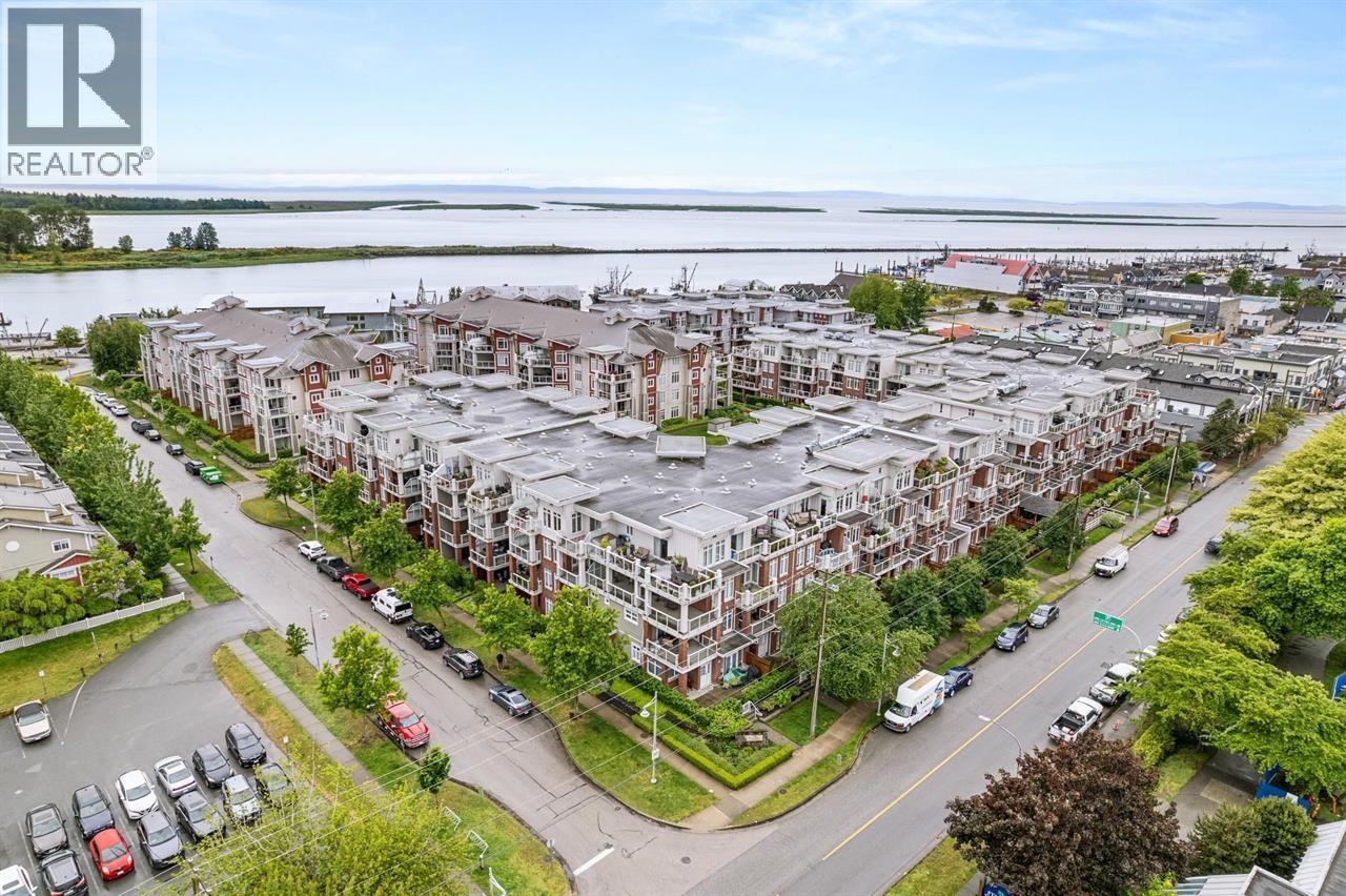 210 4280 MONCTON STREET, Richmond, British Columbia