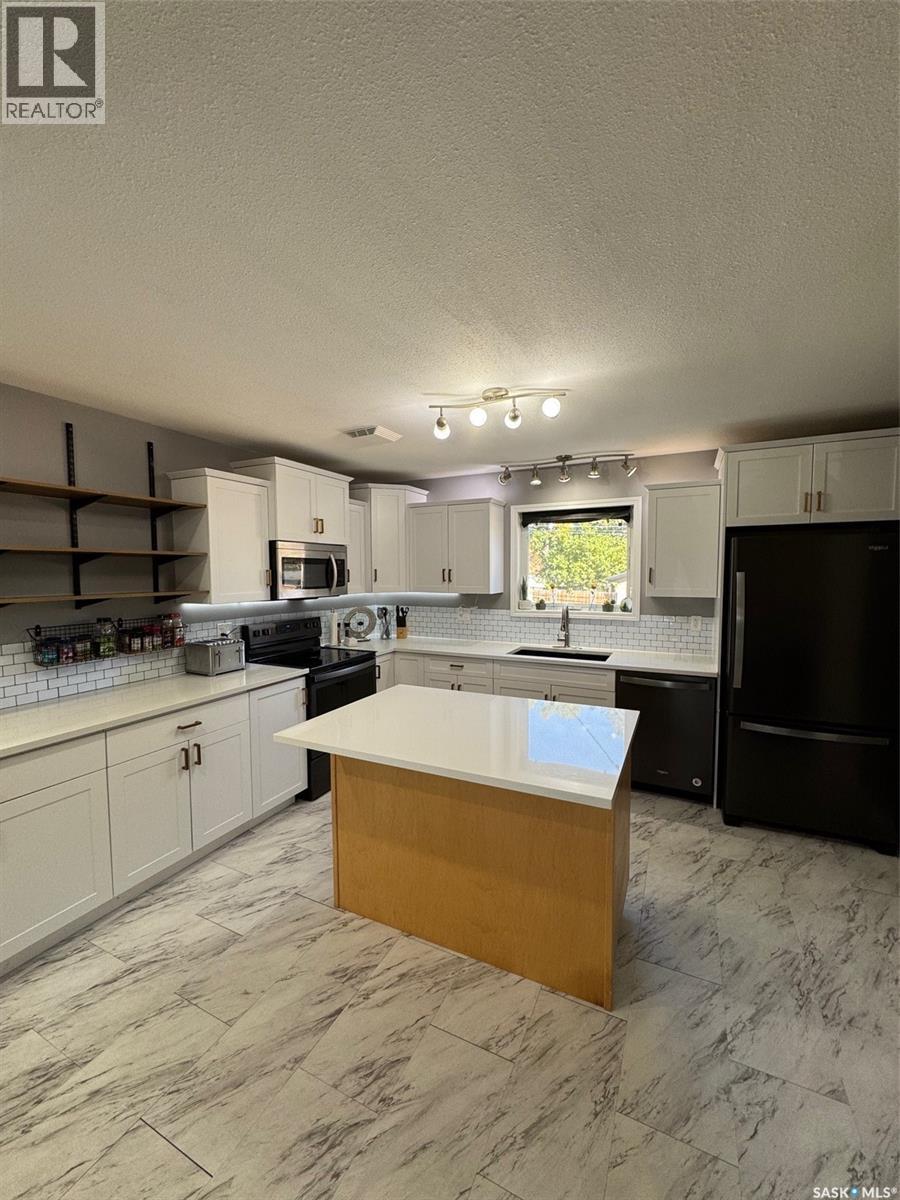 A 200 111th Street W, Saskatoon, Saskatchewan  S7N 1T2 - Photo 6 - SK019292