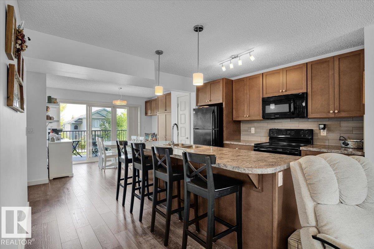 1628 33a St Nw, Edmonton, Alberta  T6T 0Y1 - Photo 4 - E4454993