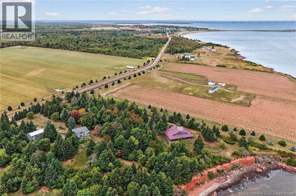 158 Route 960, Cape Tormentine, New Brunswick  E4M 2C2 - Photo 3 - NB127359