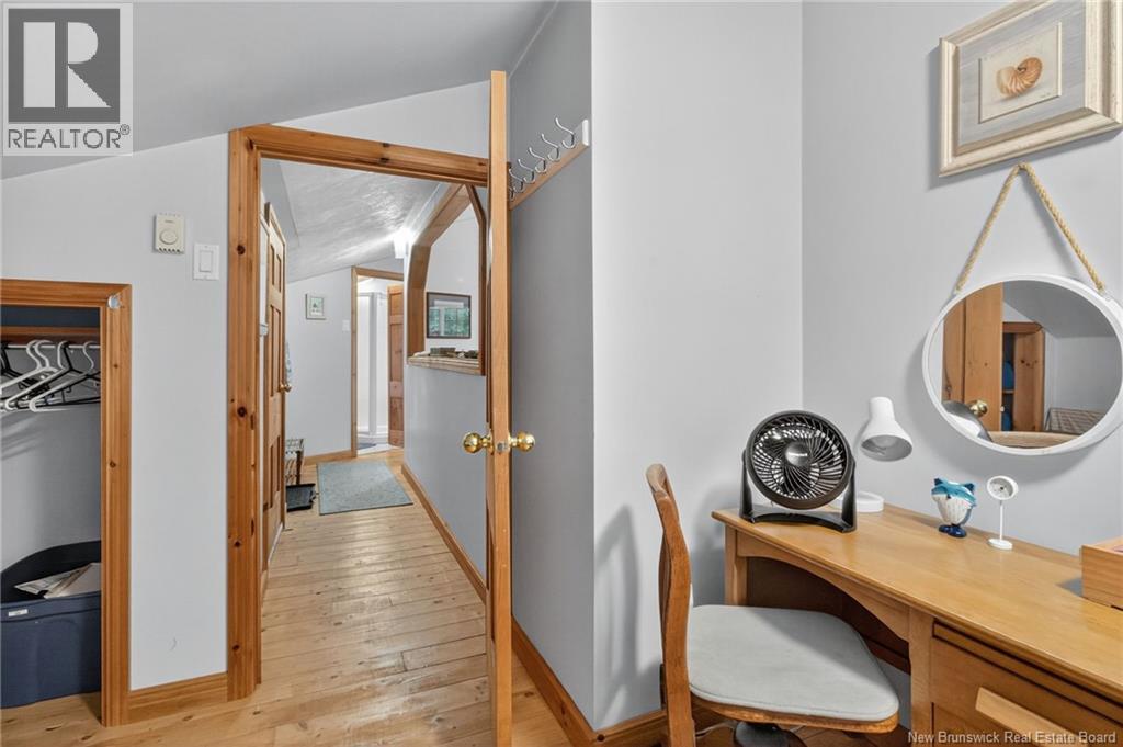 158 Route 960, Cape Tormentine, New Brunswick  E4M 2C2 - Photo 41 - NB127359