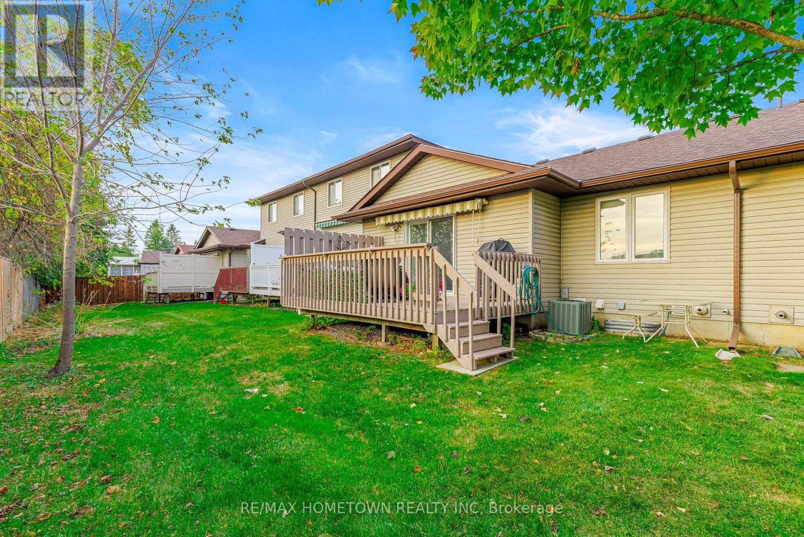 28 Wilmot Young Place, Brockville, Ontario  K6V 7H3 - Photo 24 - X12425787