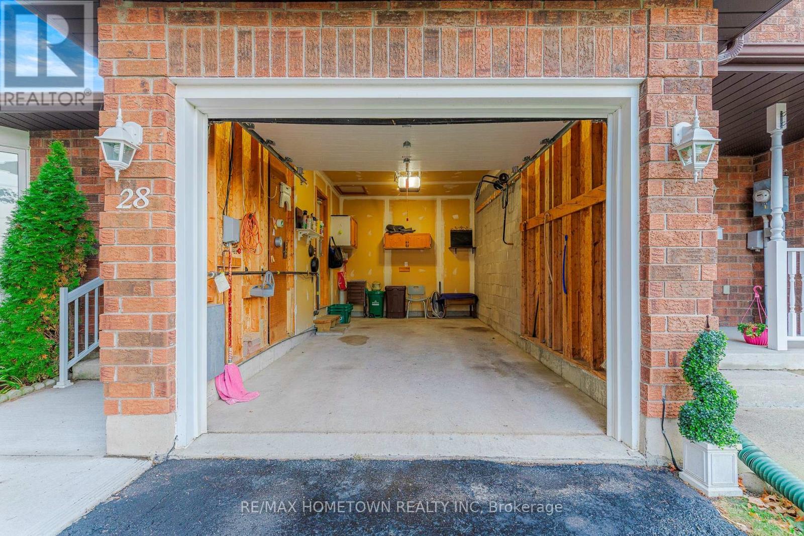 28 Wilmot Young Place, Brockville, Ontario  K6V 7H3 - Photo 26 - X12425787
