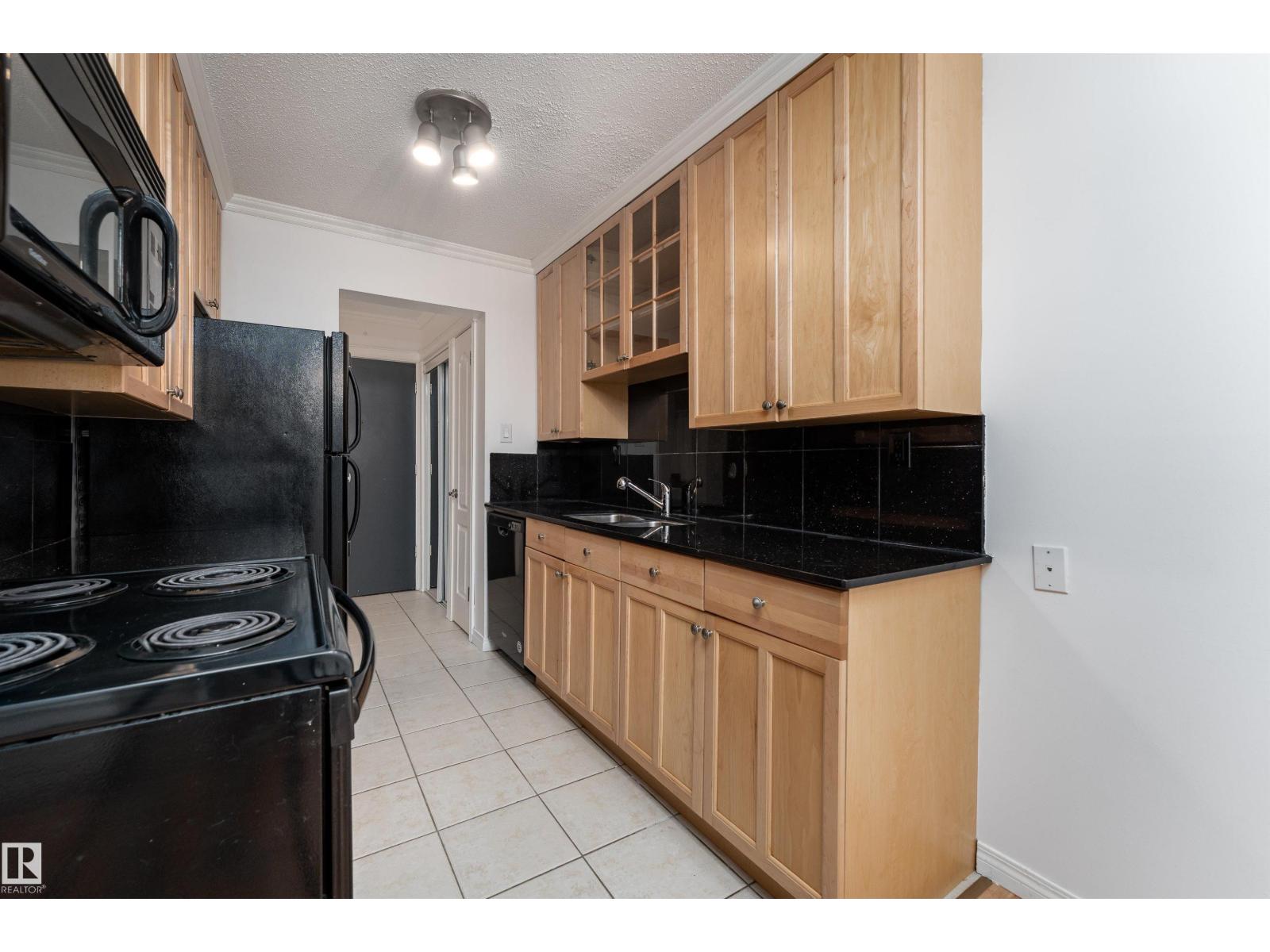 #101 9925 83 Av Nw Nw, Edmonton, Alberta  T6E 2B9 - Photo 11 - E4459378