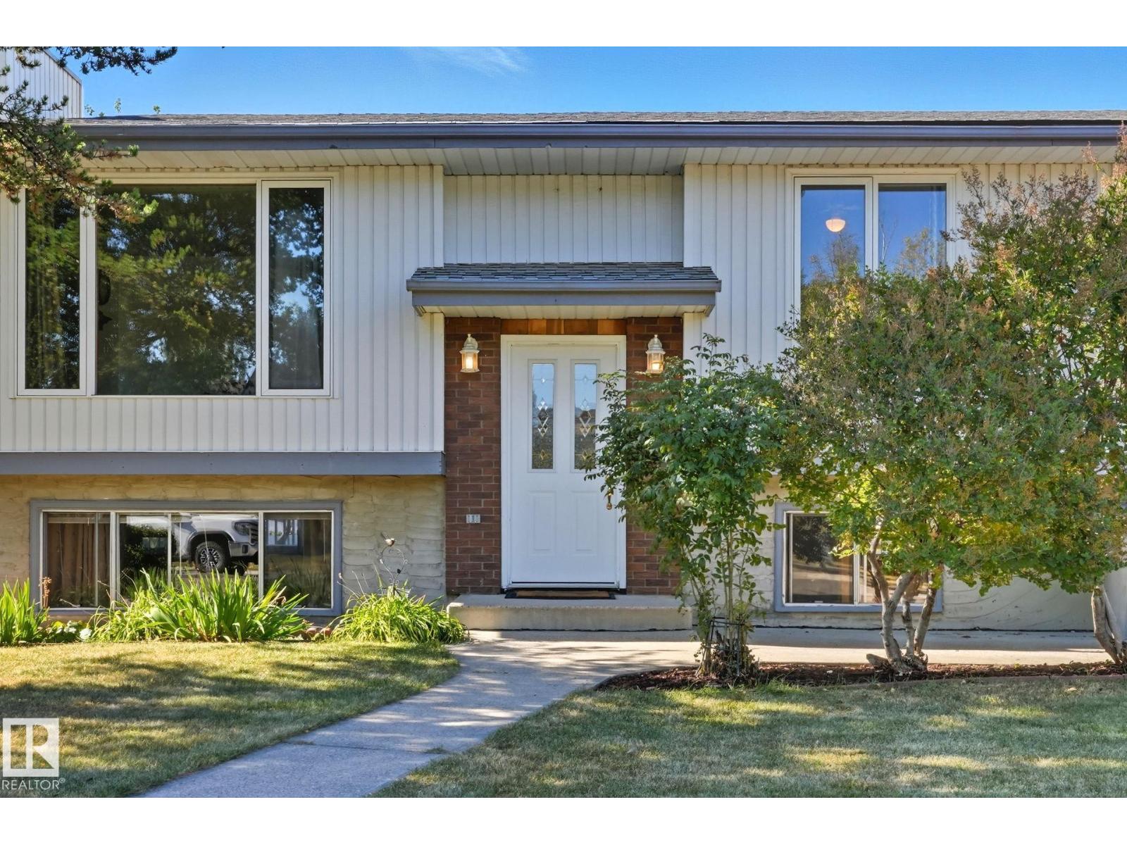 5508 54 St, Beaumont, Alberta  T4X 1A3 - Photo 2 - E4459380