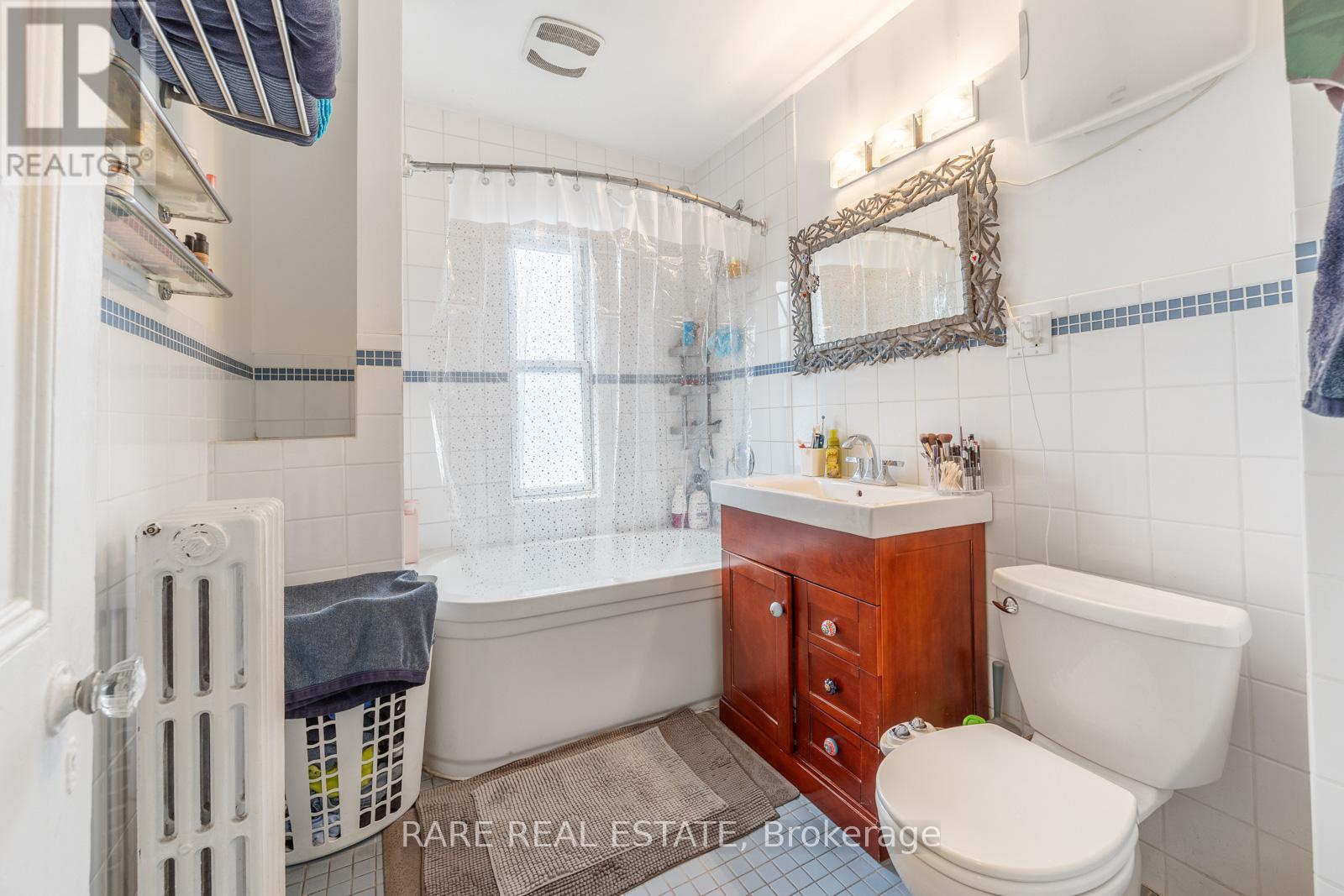 56 Brock Avenue, Toronto, Ontario  M6K 2L2 - Photo 30 - W12425551