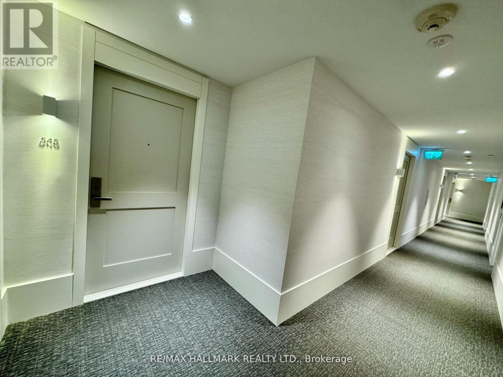 545 - 26 Gibbs Road, Toronto, Ontario  M9B 6L6 - Photo 25 - W12425581