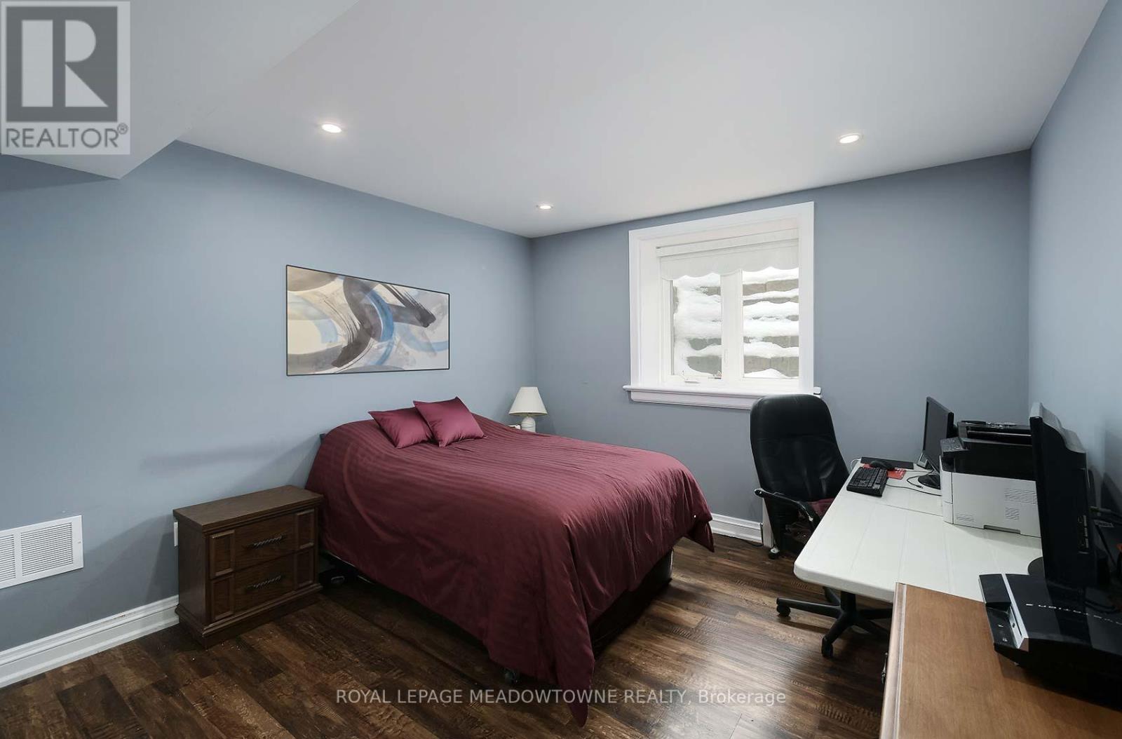 307 Queen Street S, Mississauga, Ontario  L5M 1L9 - Photo 19 - W12425587