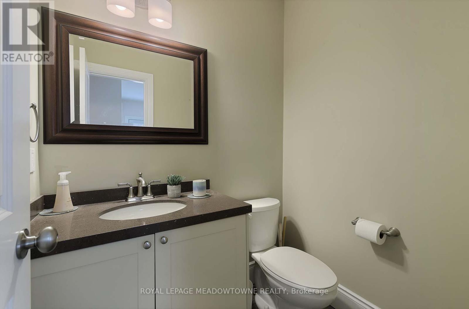307 Queen Street S, Mississauga, Ontario  L5M 1L9 - Photo 30 - W12425587