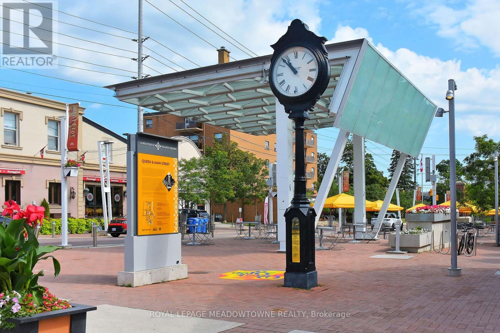 307 Queen Street S, Mississauga, Ontario  L5M 1L9 - Photo 42 - W12425587