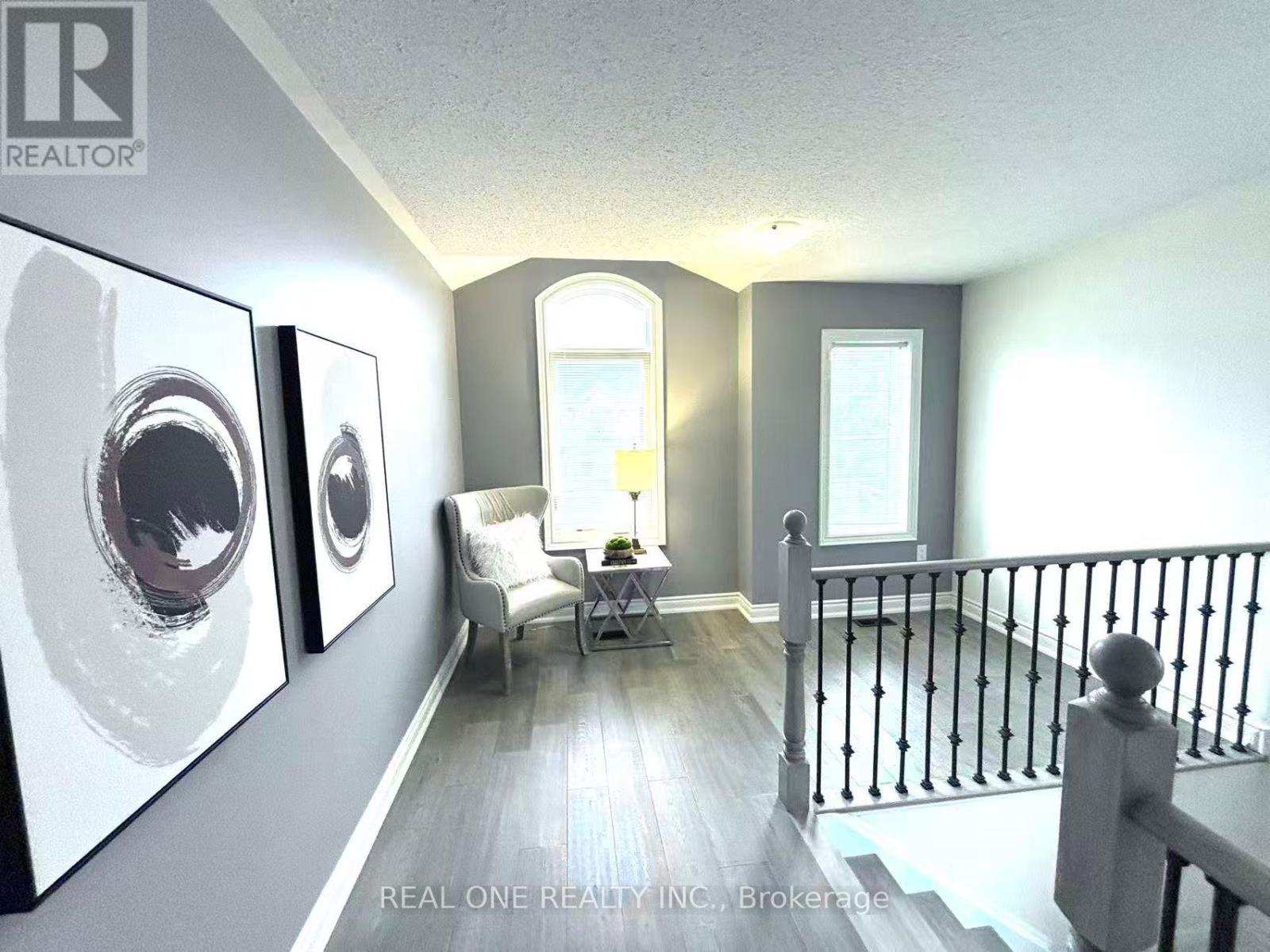 1543 Leger Way, Milton, Ontario  L9E 1H4 - Photo 14 - W12425593