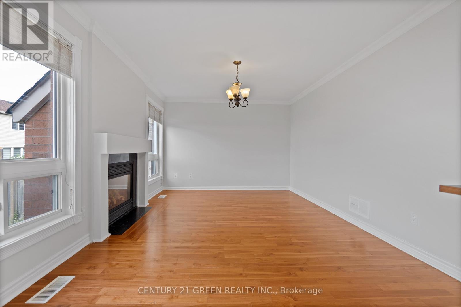 9 Mortimer Drive, Brampton, Ontario  L7A 3N1 - Photo 15 - W12425615