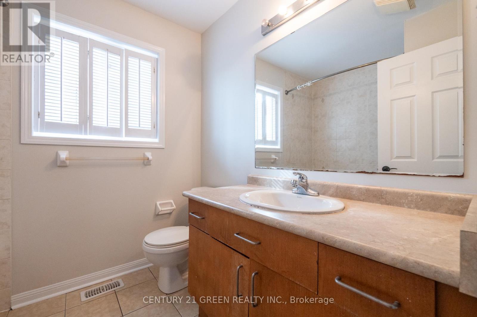 9 Mortimer Drive, Brampton, Ontario  L7A 3N1 - Photo 37 - W12425615