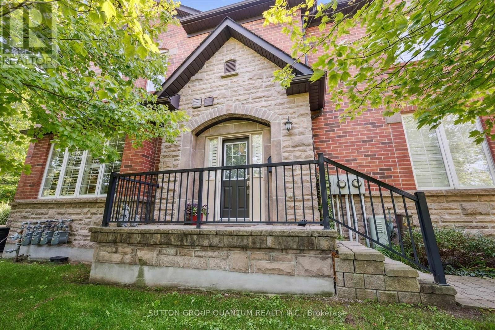 33 - 300 Ravineview Way, Oakville, Ontario  L6H 7J1 - Photo 4 - W12425626